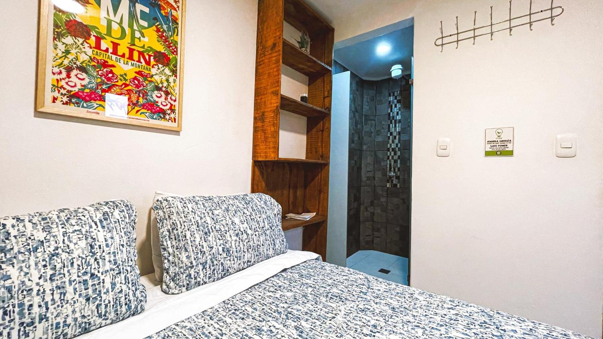 Albergue ADN Algo de Nosotros Medellín Exterior foto